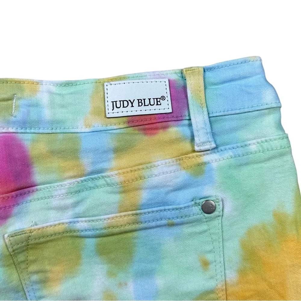 JUDY BLUE: Kelsea Tie-Dye Pastel Denim Jean Shorts -Size Small - Picture 6 of 13